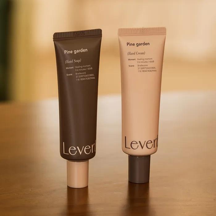 

_Le Verve Cream Soap Gift Set (Hand Soap 40ml + Hand Cream 40ml) Wildflower