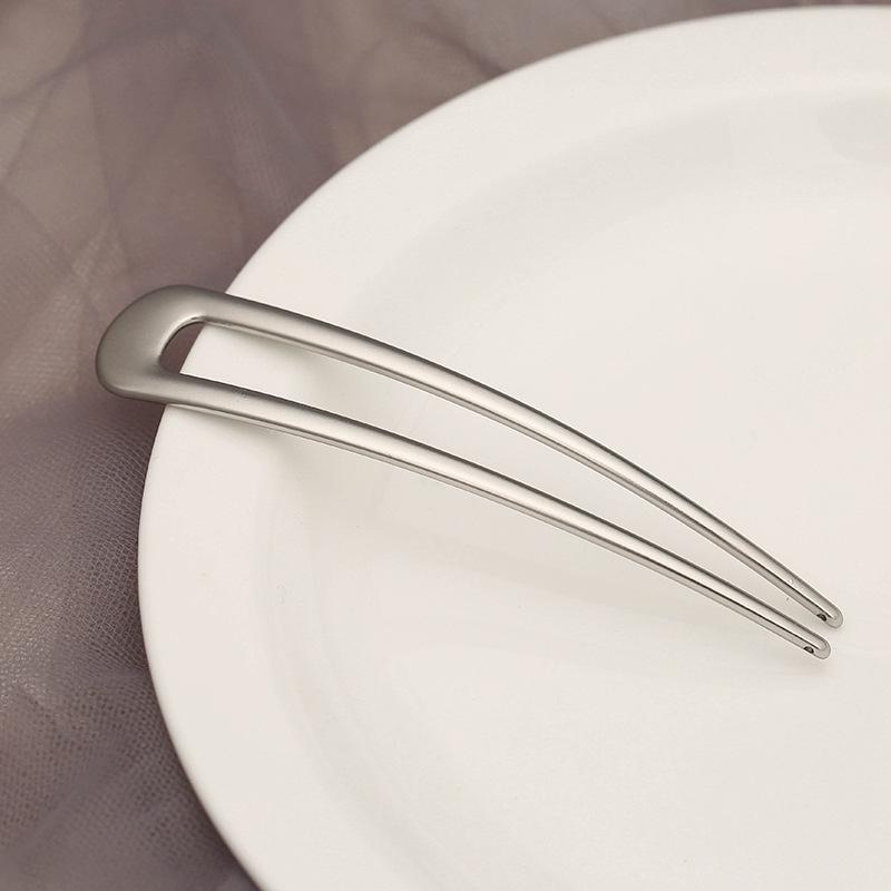 

Корейская минималистичная металлическая шпилька U-образной формы для элегантных причесок-пучков серебряный