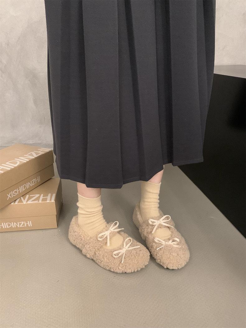 

Интернет-знаменитости толстая подошва внутренняя высота увеличивается нежный и милый бант обувь из овечьей шерсти женщины носят бархатные туфли Мэри Джейн зимой 40