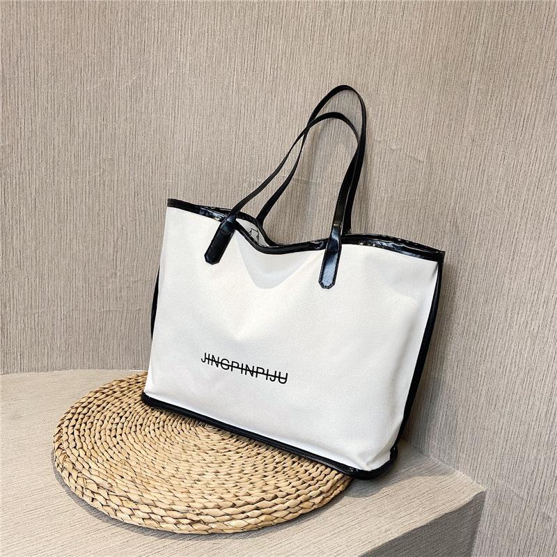 The Small and Fresh Large-capacity Handbag Is Simple and Open