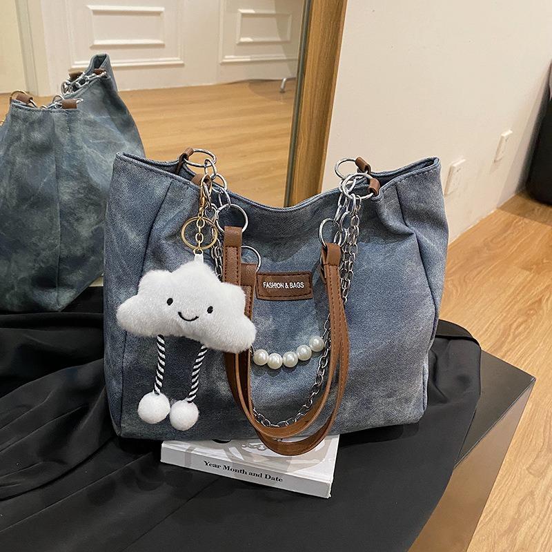 Casual large-capacity bag women's new autumn and winter college student class bag fashionable commuter shoulder tote bag