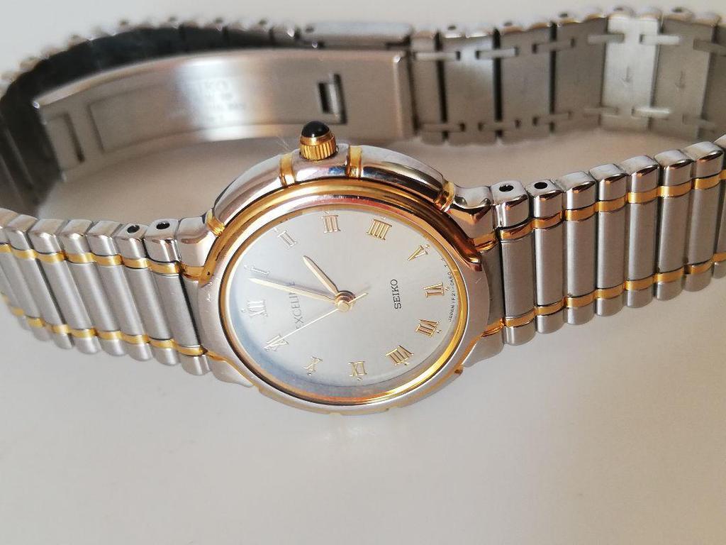 [USED] Rare SEIKO Exceline 1F21-0G40 Authentic