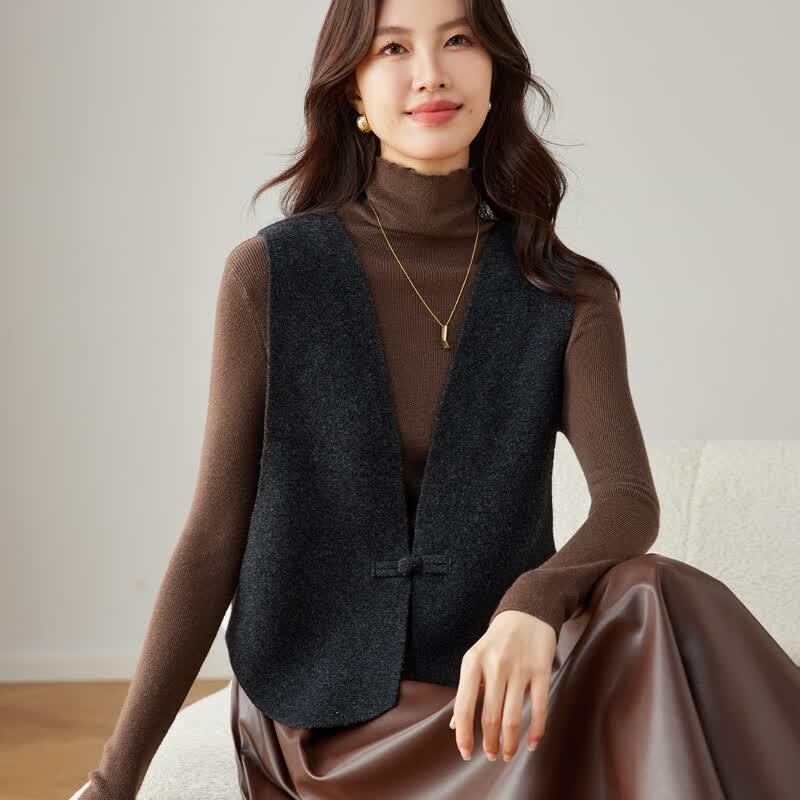CARBAMMI Women s 100% Wool V-Neck Knit Vest One Size