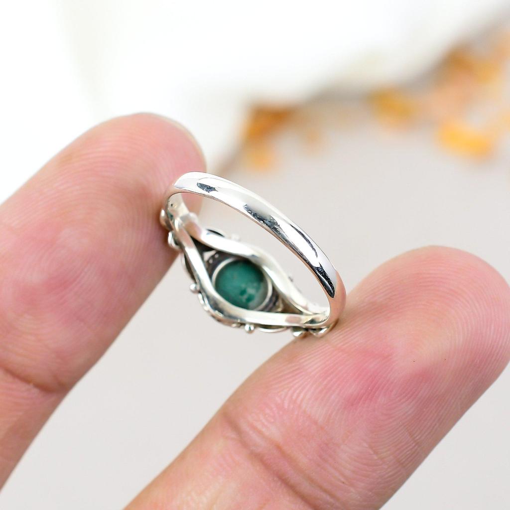 Malachite Gemstone 925 Sterling Silver Round Gemstone Handmade Ring For Women