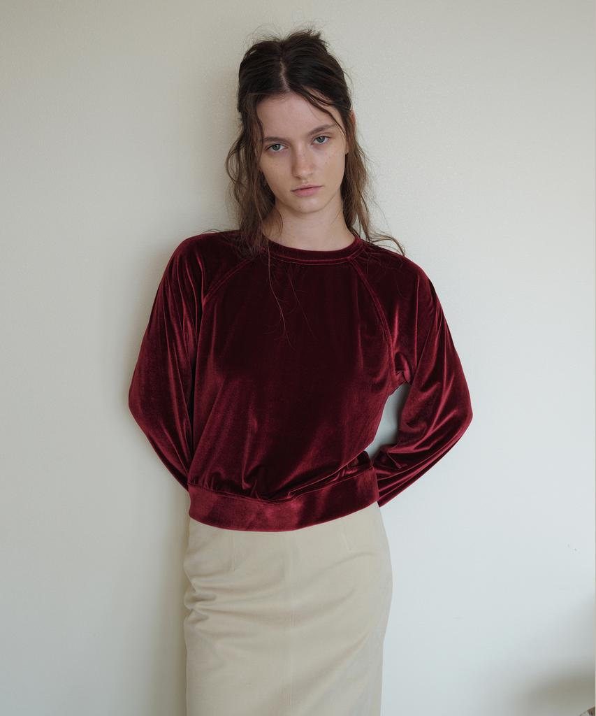 Obeodyupeulleeo Velvet Raglan T-Shirt_Ruby Red