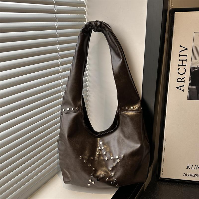 2025 New Bag Underarm Bag Large Capacity Shoulder Bag Handbag Rivet Underarm Bag Women's Bag
