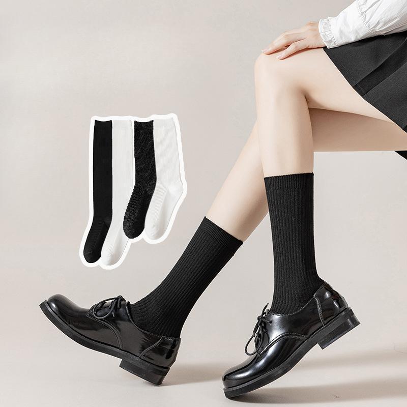 Female Spring and Autumn Fashion New Style Draw A College Wind Long Leg Socks