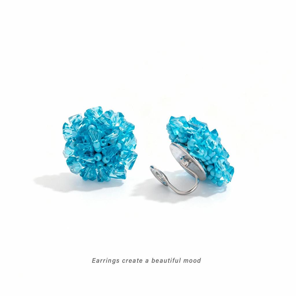Exquisite Blue Flower Imitation Crystal Earrings for Non-Pierced Ears - Eye-Catching and Bright.