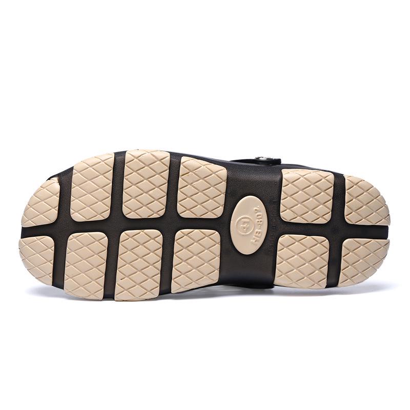 Men's Summer Non-Slip Closed-Toe Beach Sandals with Thick Soles