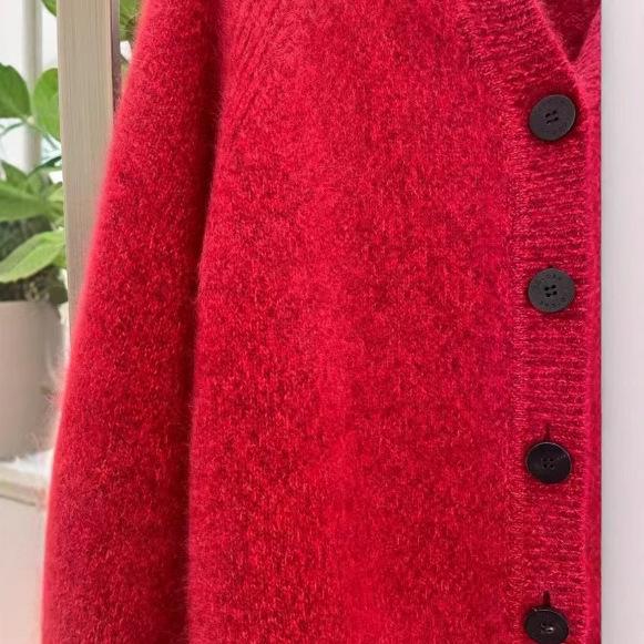 Women's Zodiac Red Cashmere Cardigan - Thick Round Neck, Chinese Style for Autumn/Winter