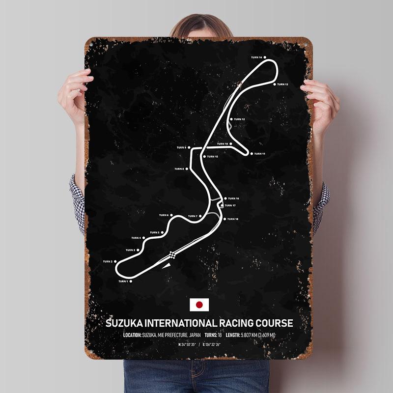 

Suzuka Circuit Japan Metal Poster Customized Wall Art Retro Vintage Tinplate Signs for Room Decoration Garage Decorations Decor 20x30cm（7.8x11.8inch）
