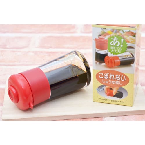 Seiei Spill-Resistant Soy Sauce Dispenser, Red