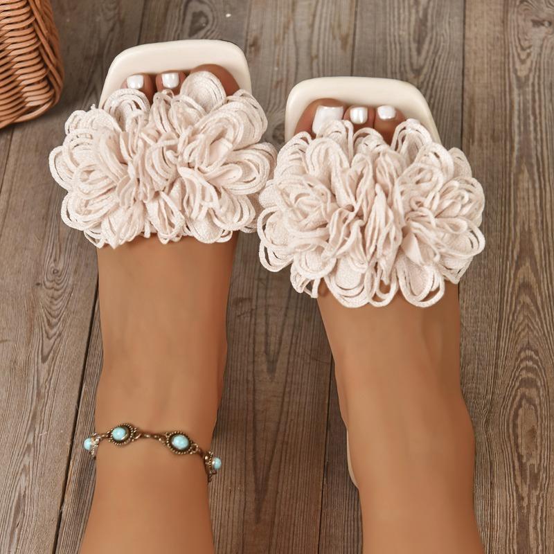 Slippers Women's Summer New Women's Fashion Flowers Word Casual Flat Beach Cool Slippers
