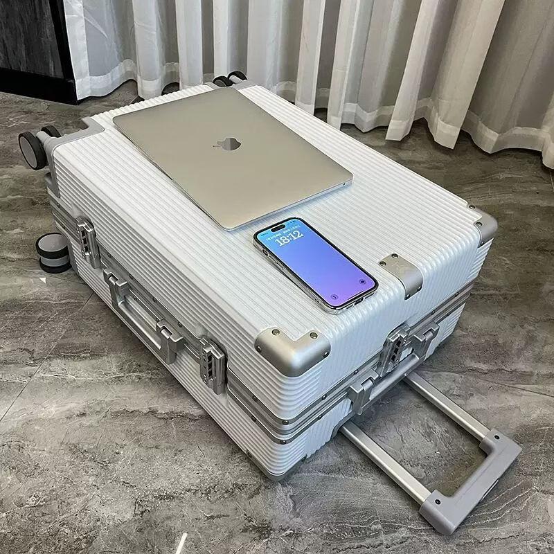 Lishen PC Hardside Spinner Luggage