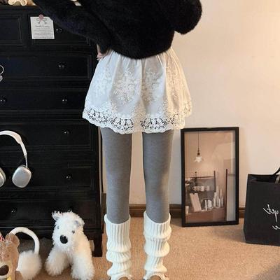 Gonne e pantaloni da donna – Gonne