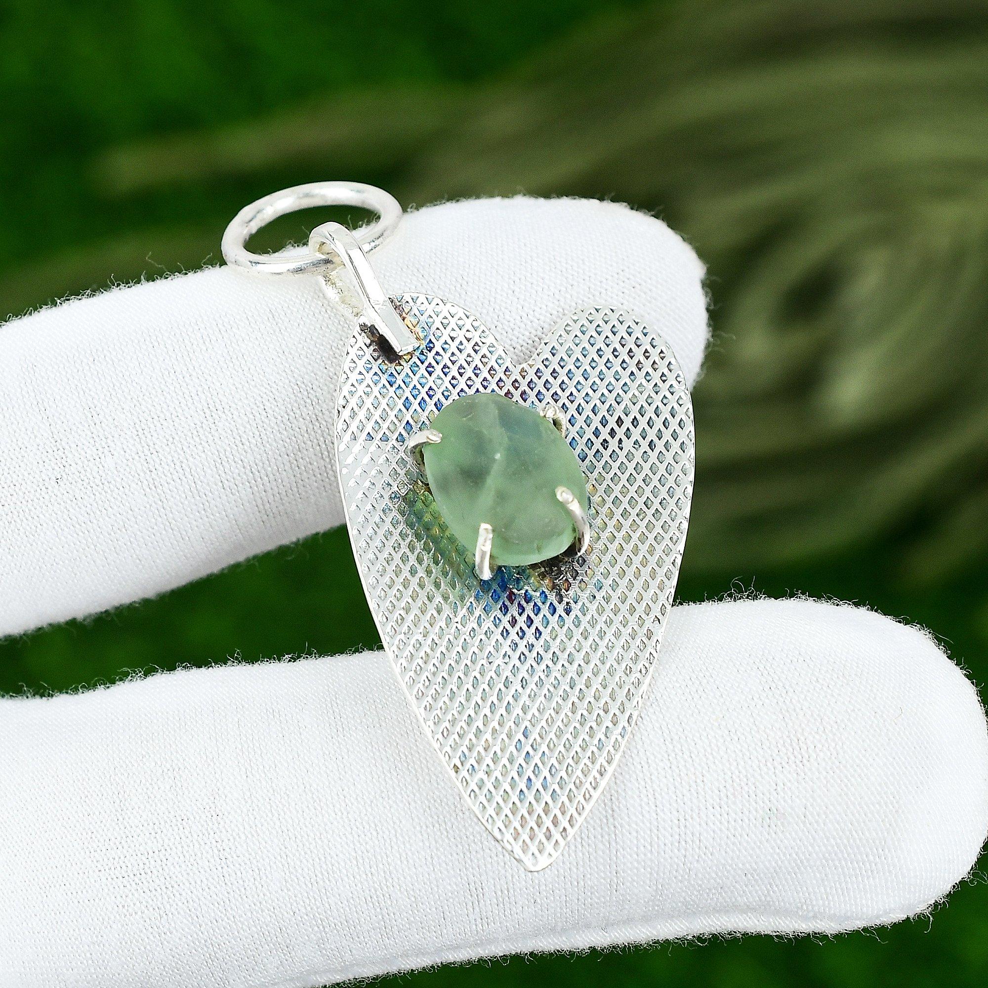 

Friendship Day Sale 925 Sterling Silver Natural Prehnite Mother Pendant Jewelry