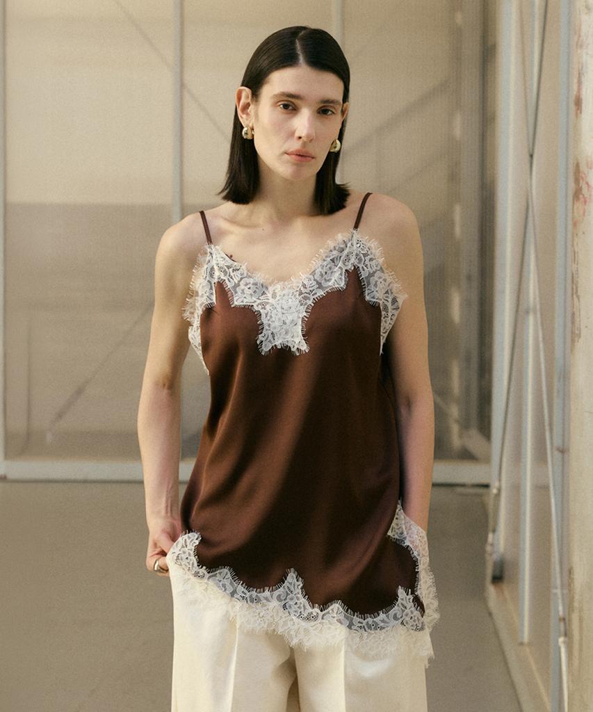 Baniseunyuyog 26Ss Kai Lace Slip Top Brown