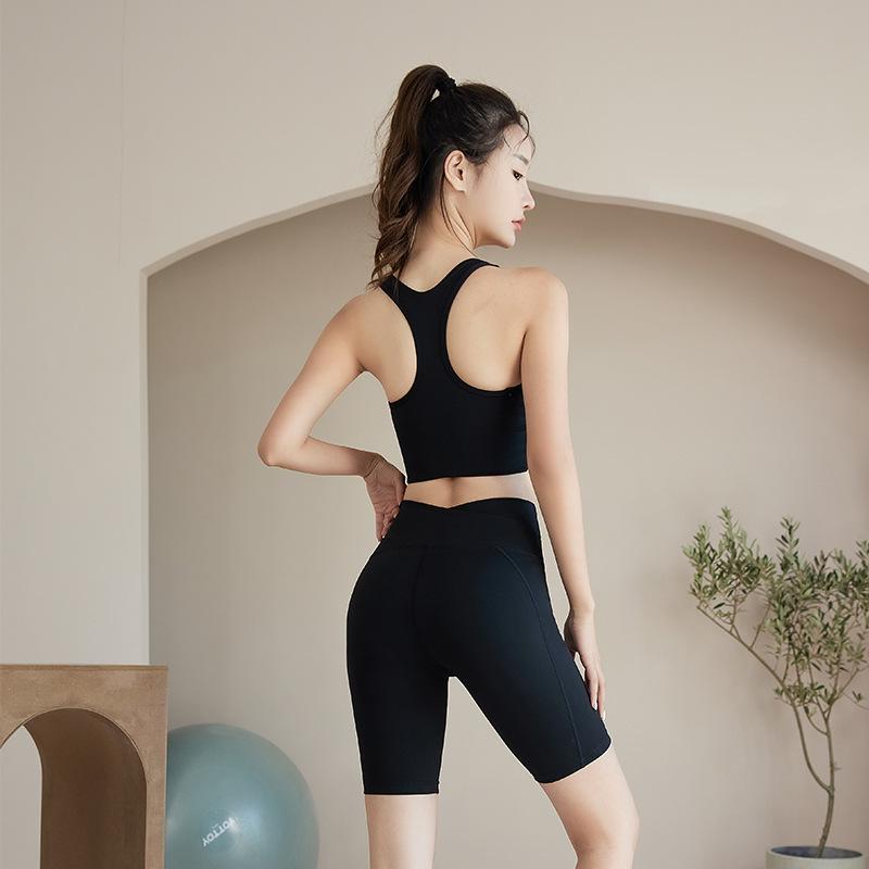 Women's Summer Yoga Suit Set - Shockproof Sports Bra & Vest for Fitness & Running