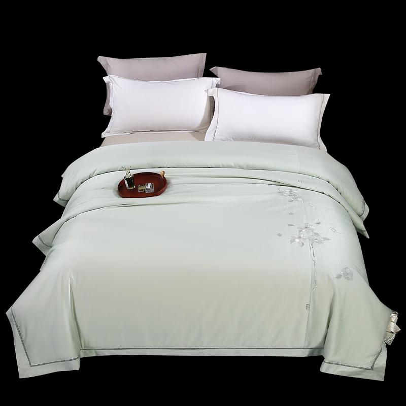 Youmeng Jiaju Elegant Xiang Embroidery Tussah Silk Duvet