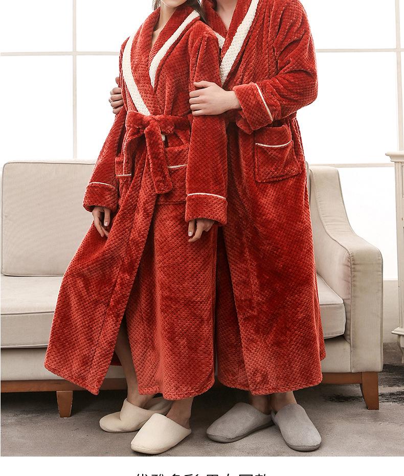 Autumn/Winter Unisex Plus Size Pineapple Plaid Fleece Bathrobe