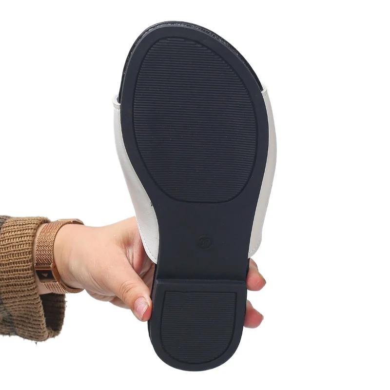 Divatos Női Cipők 2024 Forró Akció Nyitott Orrú Női Papucs Nyári Római Vegyes Színek Könnyű Alkalmi Kényelmes Nagy Méretű Lapos Papucs