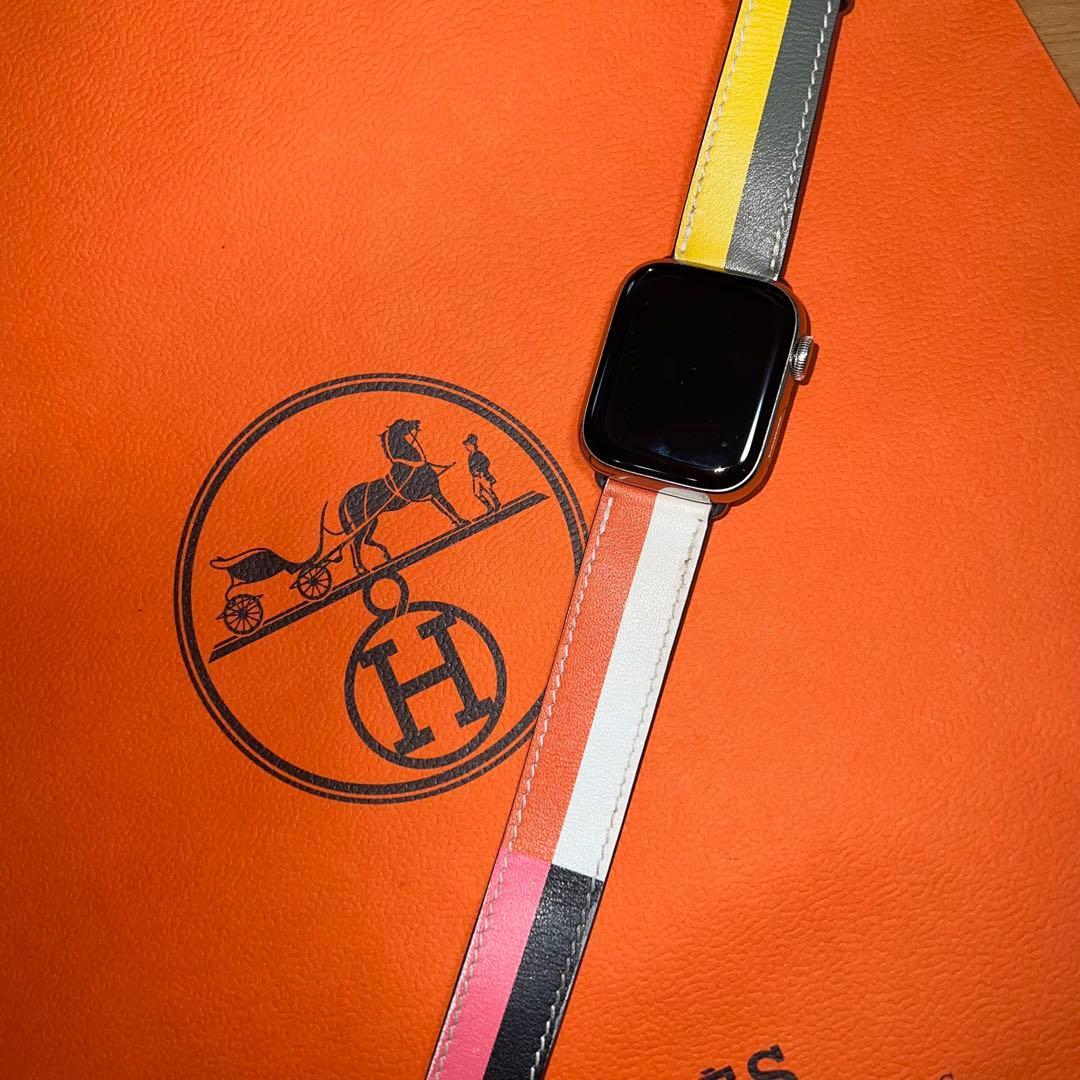 Used Buy it today only/Hermes leather Apple Watch Hermes Cazac double