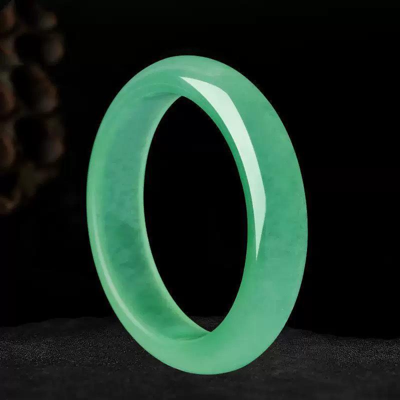 Quartzite Light Green Jadeite Bangle - Medium Width Women's Ice Waxy Jade Jewelry