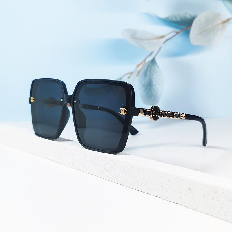 Polarizing Glasses Women'S Ultra-Light Large-Frame Sunglasses Hot Sunglasses No Standard Simple And Elegant Small Fragrant Glasses