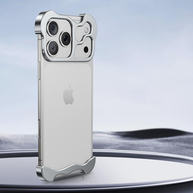 

Металлический неровный бампер из титанового сплава для iPhone 17 16 15 14 13 12 Pro Max 15 Plus с угловыми накладками, защитной пленкой для объектива, чехол-фунда For iPhone 17 Pro Max серебряный