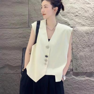 Vesta Cardigan Women 2023 léto Nepravidelná Jemná přezka Výstřih do V Bez rukávů Ležérní Cantilever Evropská módní dámská vesta