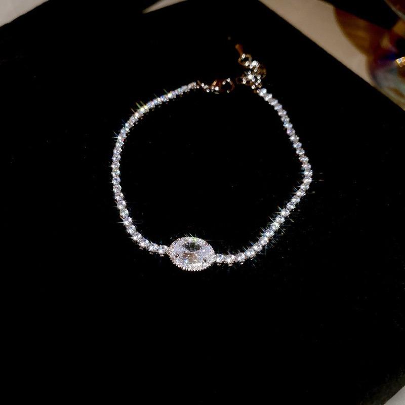 Zircon rhombus flower hollow adjustable bracelet Korean niche exquisite bracelet temperament versatile fashion jewelry women