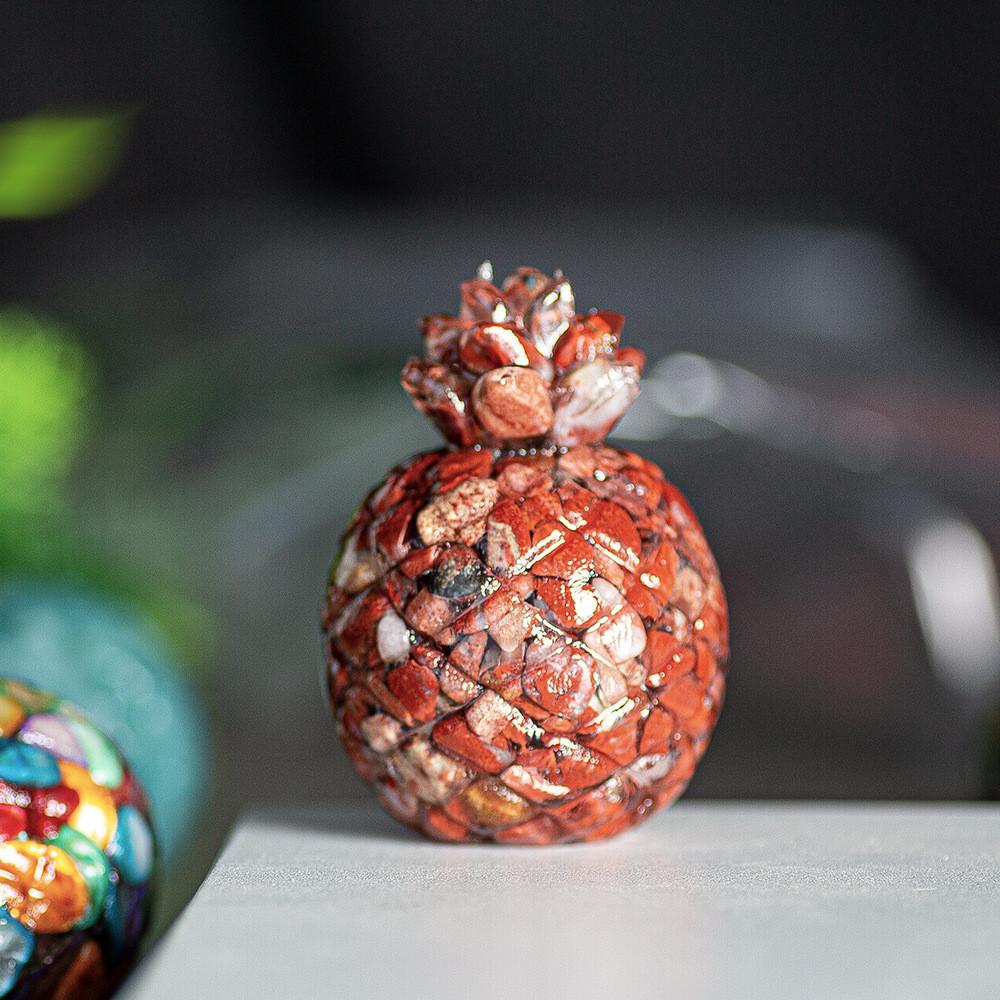 Natural Crystal Resin Pineapple Figurine With Lucky Symbol For Office Desk Decor Gift For Friends
