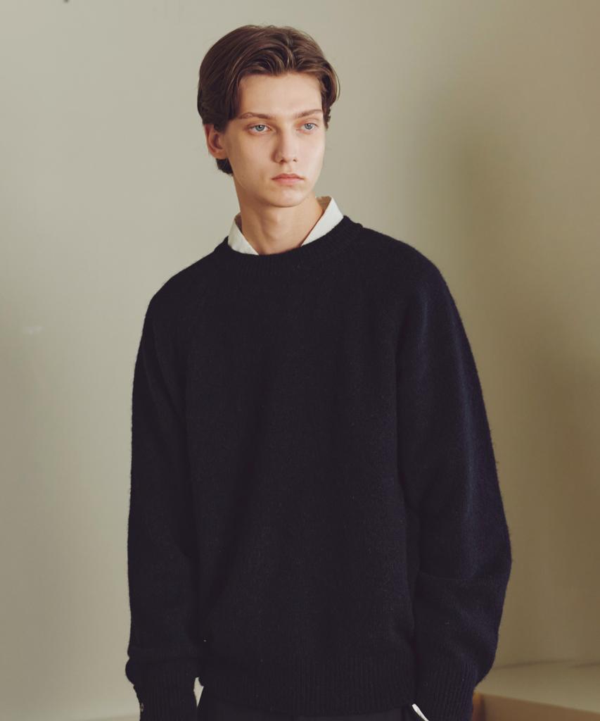 KNITTED Shaggy Dog 100% Wool Round Knit Black