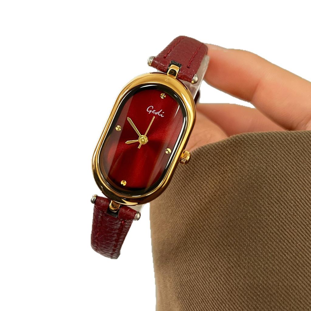 French Retro Oval Watch Female, Wind Exquisite And Simple Temperament Belt Quartz Watch