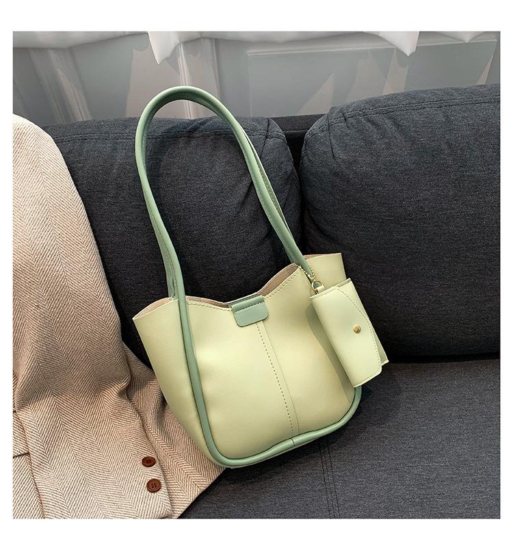 

Premium texture underarm bag women s 2024 new fashion simple bucket bag retro versatile shoulder messenger bag зелений