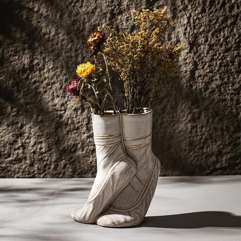 

Скандинавская белая керамическая ваза Абстрактное искусство Домашний декор Подставка для цветов Креативный подарок