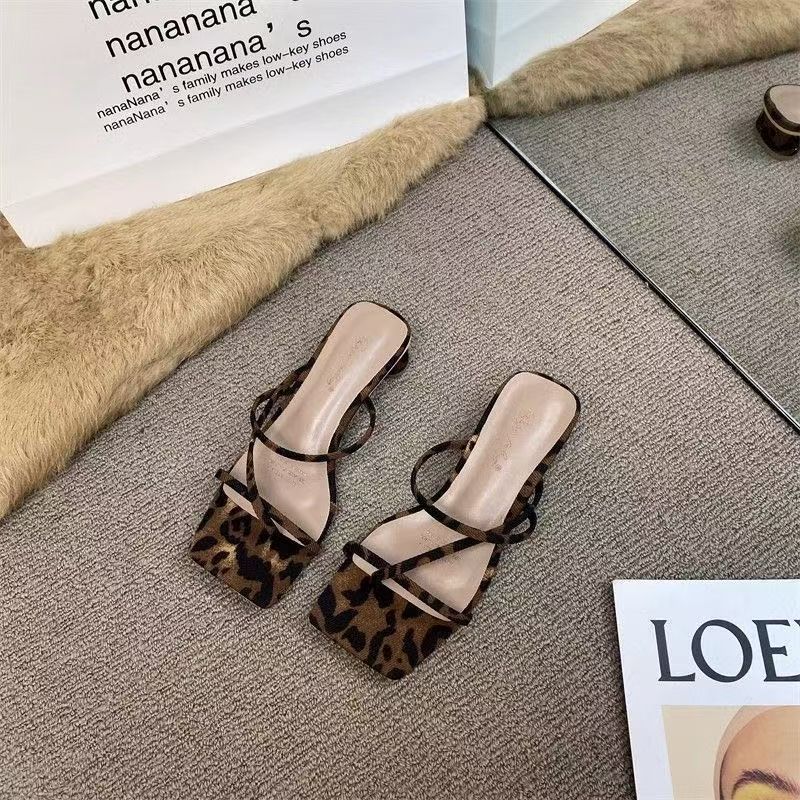 Leopard Print Flip Flops For Women Summer Soft Sole Beach Sandals Slip On Comfortable Casual Footwear