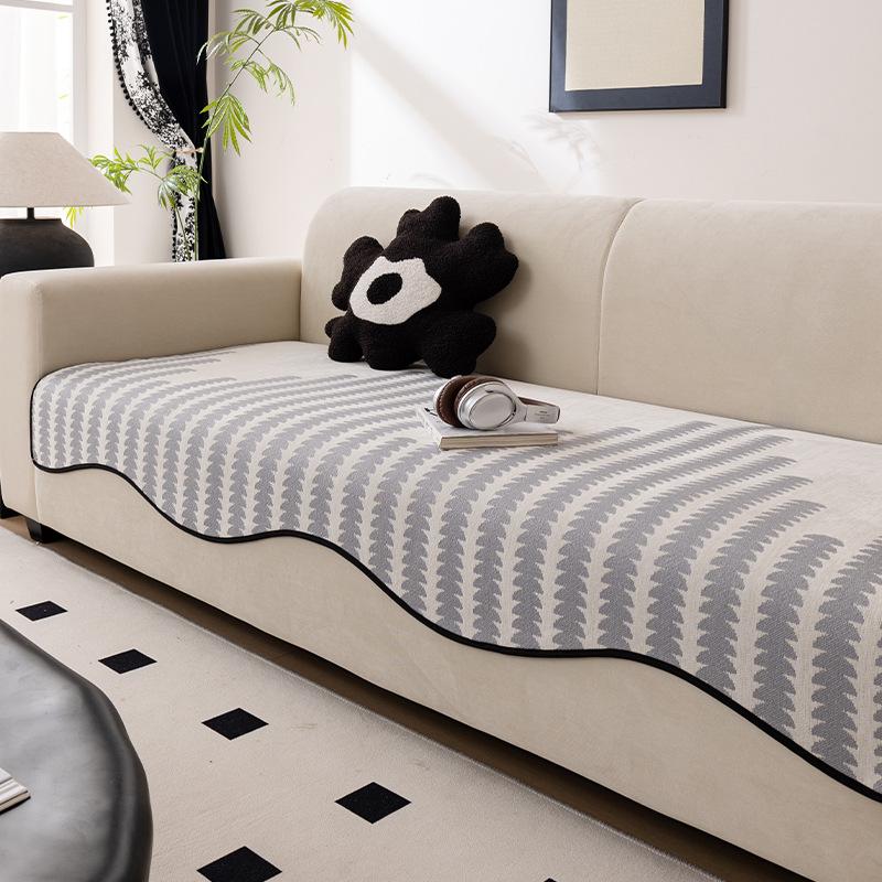 1pc Irregular Jacquard Design with Plush Edge Sofa Cushion, Anti Slip Design - Suitable for Bedroom, Office, Living Room Home Decoration Furniture