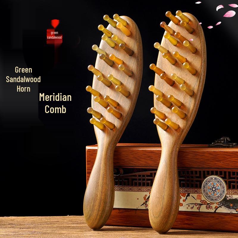 

Деревянный гребень с длинной ручкой из сандалового дерева и рога быка, 22 зубца