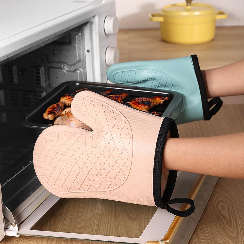 Short silicone heat insulation gloves thickened cotton-padded kitchen microwave oven barbecue baking gloves