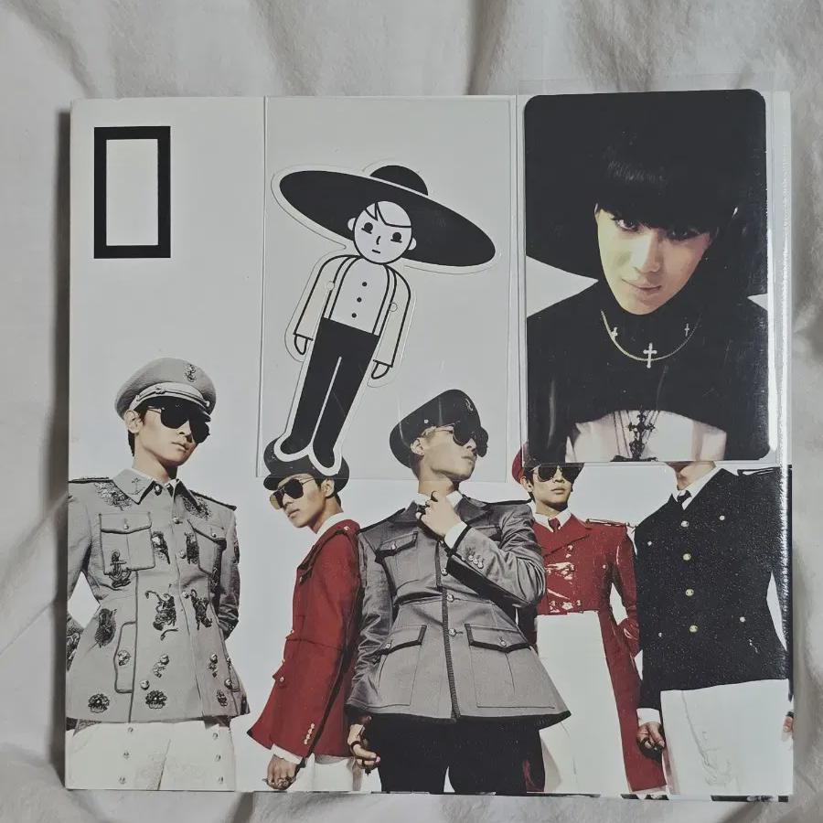 

SHINee Альбом Shinee Everybody