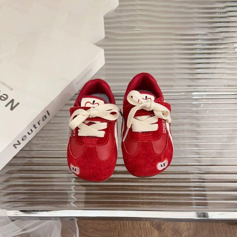 

Осенние корейские красные универсальные кроссовки для девочек, младенцев и малышей (1-3 года) Size 19/21, Inner Length 14cm красный