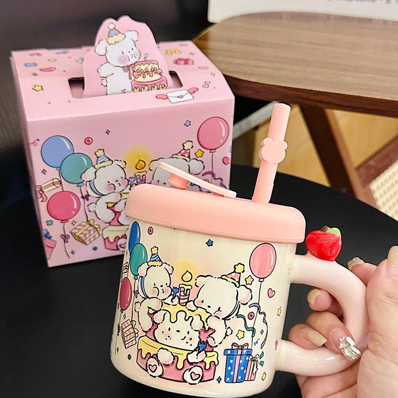 

Girls Good-looking Apple Bear Ceramic Mug with Lid Creative Straw Cup Home Water Cup Souvenir 350ml