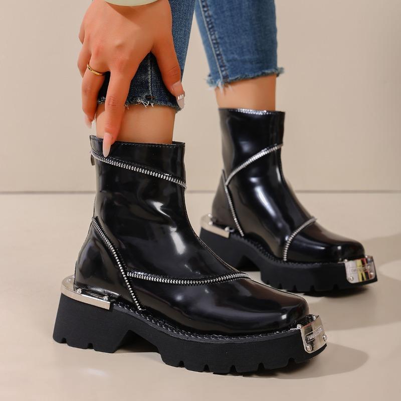 Booties Autumn and Winter New Round Toe Metal Buckle Anti-slip Wear-resistant Block Heel Fashion Boots 35 чёрный 4000₽