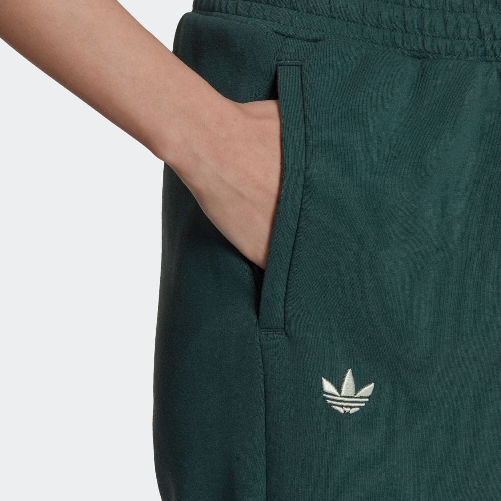 Adidas Originals Adicolor Neoclassics Brand Logo Embroidered Cuffed Sports Pants Men Pants Green HS6773