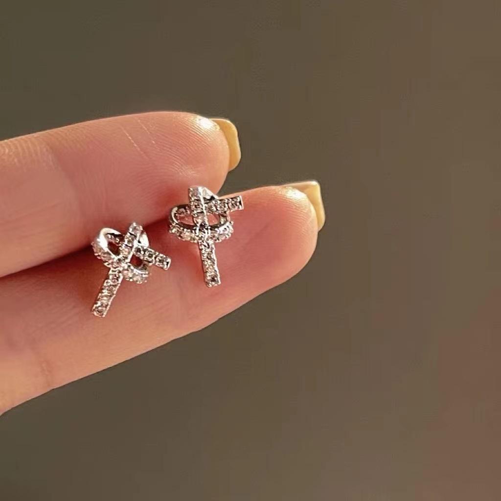 Small And Delicate Zircon Knotted Earrings, Female Tide Earrings, Korean Temperament High-End Earrings.
