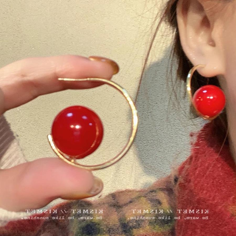 2025 Trendy Large Earrings: Simple, Cool, Versatile - Perfect for Round Faces