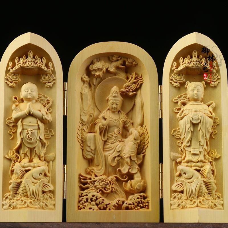 Boxwood Western Tři svatí Buddha Guanyin Masivní dřevo Přenosná třípanelová řezbovaná ozdoba