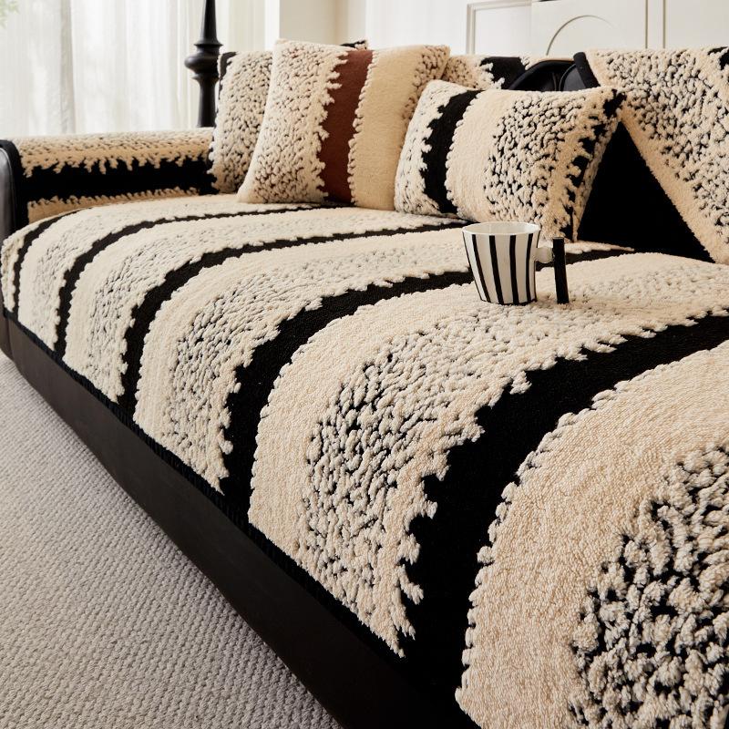 Special Plush Sofa Cushion Autumn And Winter  New Thickened Non-Slip Seat Cushion Light Luxury Thermal Cover Blanket