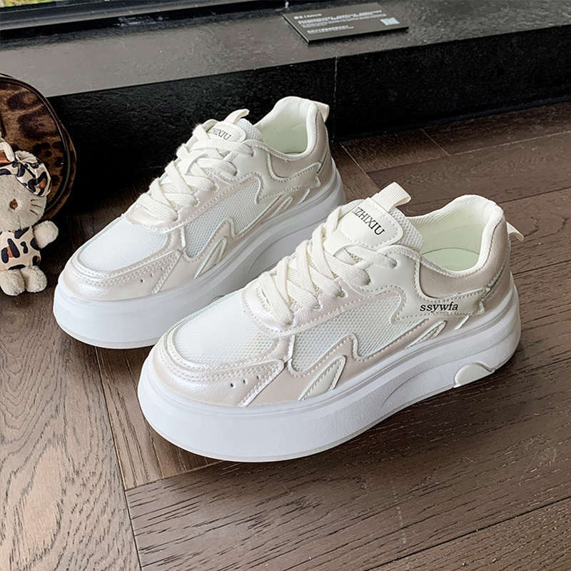 Thick-soled Little White Shoes Women's Spring and Autumn 2025 New Summer Breathable Mesh Mesh Shoes Lightweight and Heightening Casual Board Shoes